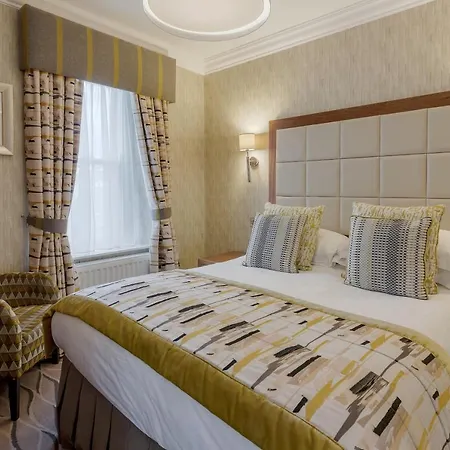 湖泊区斯基道酒店 4*