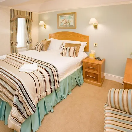 湖泊区斯基道酒店 酒店