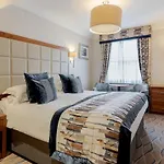 Отель Skiddaw 4*