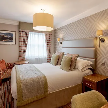 スキッドオー ホテル