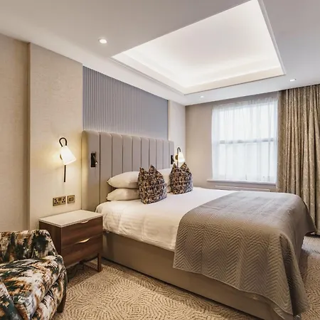 スキッドオー 4* ケズィック